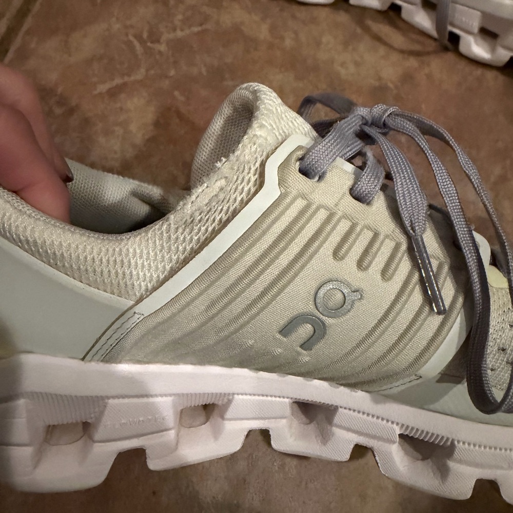 On Running Women's Swift Running Shoes - Cream and Yellow - Picture 2 of 8